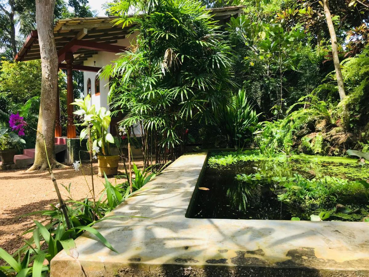 Swarnapaya Residence Бентота Екстериор снимка