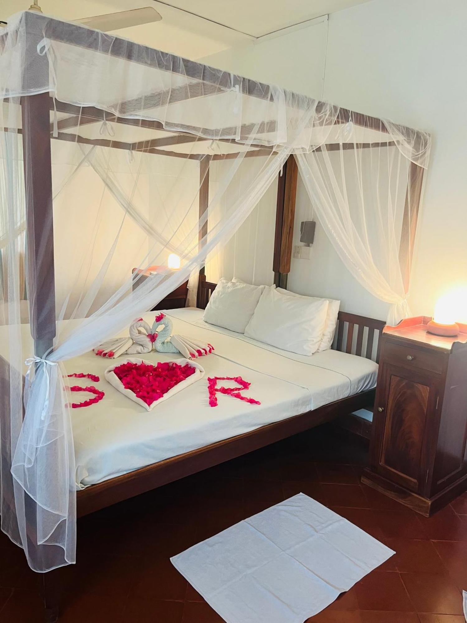 Swarnapaya Residence Бентота Екстериор снимка